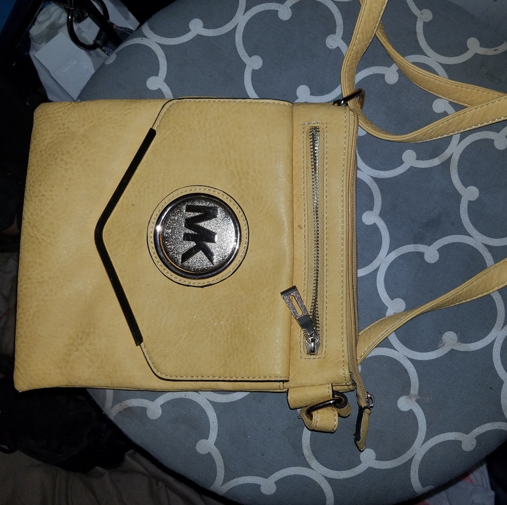 Michael Kors crossbody